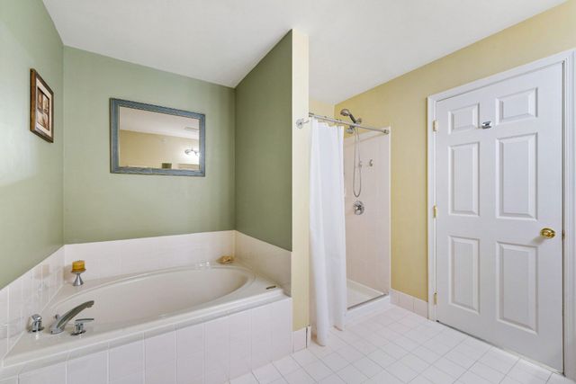 136 SUNNYHILL DR, Exton, PA 19341