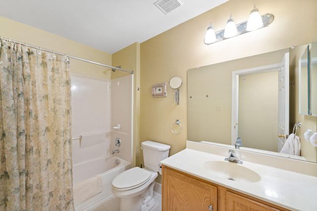 136 SUNNYHILL DR, Exton, PA 19341