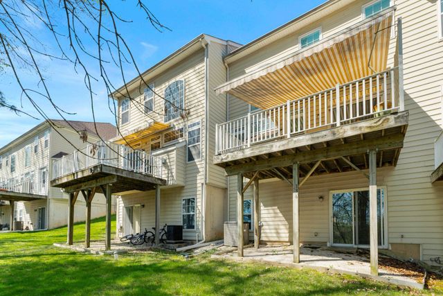 136 SUNNYHILL DR, Exton, PA 19341