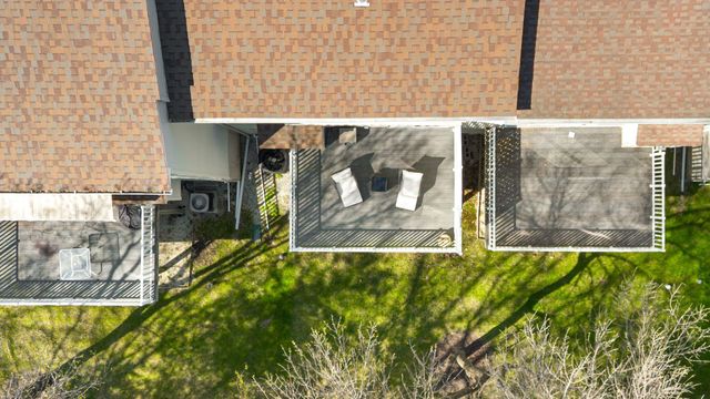 136 SUNNYHILL DR, Exton, PA 19341