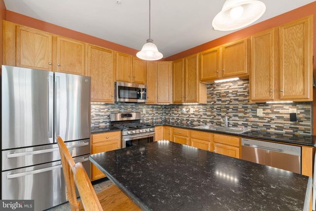 136 SUNNYHILL DR, Exton, PA 19341