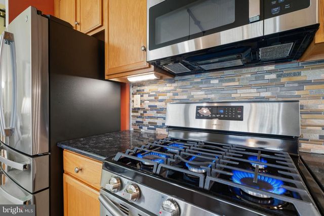 136 SUNNYHILL DR, Exton, PA 19341