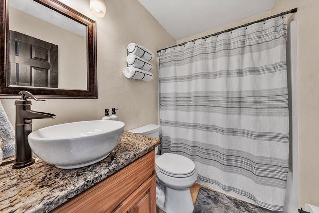 1334 MILLER'S LANDING CIR, Roanoke, VA 24019