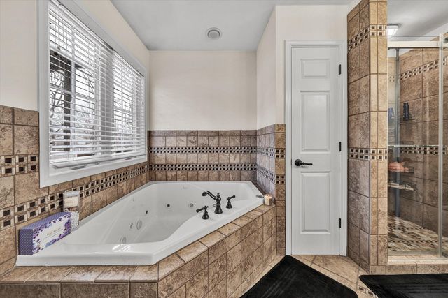 1334 MILLER'S LANDING CIR, Roanoke, VA 24019