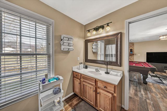 1334 MILLER'S LANDING CIR, Roanoke, VA 24019