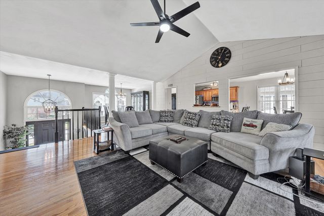 1334 MILLER'S LANDING CIR, Roanoke, VA 24019