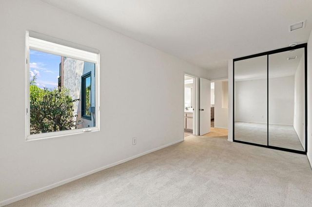 7631 Hillside Drive, La Jolla, CA 92037