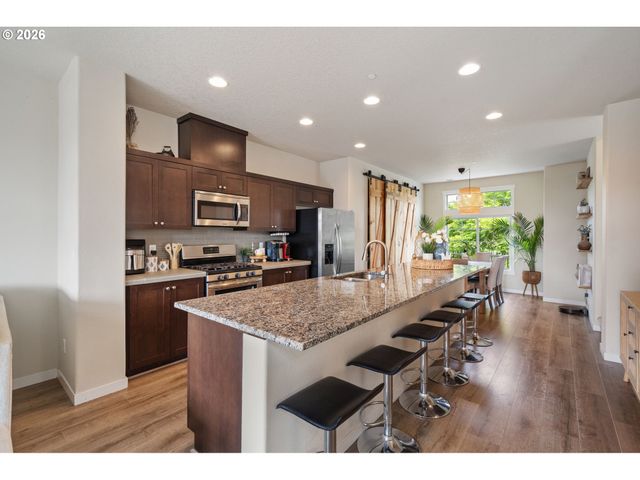 28542 Sw VILLEBOIS Dr, Wilsonville, OR 97070
