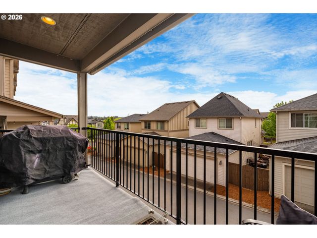 28542 Sw VILLEBOIS Dr, Wilsonville, OR 97070