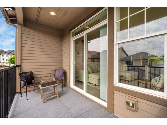 28542 Sw VILLEBOIS Dr, Wilsonville, OR 97070