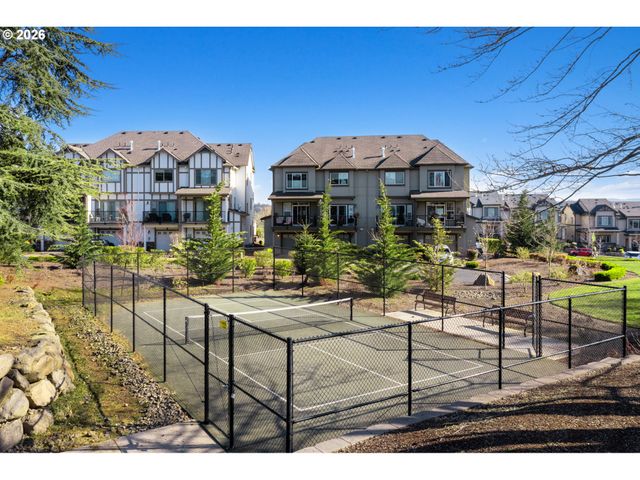 28542 Sw VILLEBOIS Dr, Wilsonville, OR 97070
