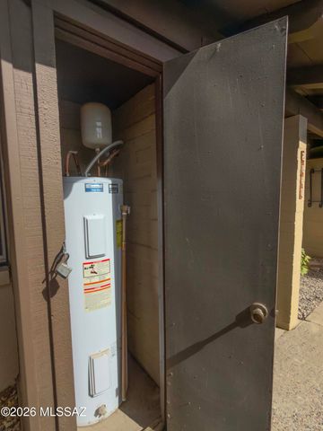 2860 N Beverly Avenue, Tucson, AZ 85712