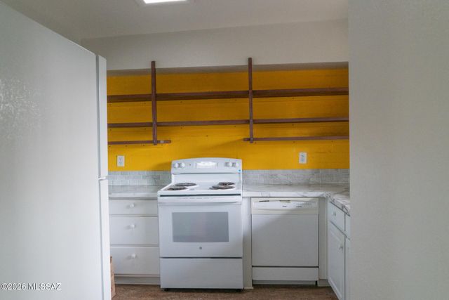 2860 N Beverly Avenue, Tucson, AZ 85712