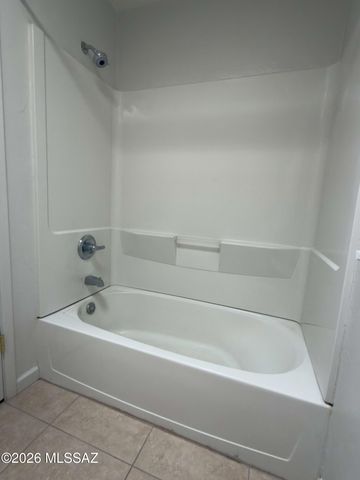 2860 N Beverly Avenue, Tucson, AZ 85712