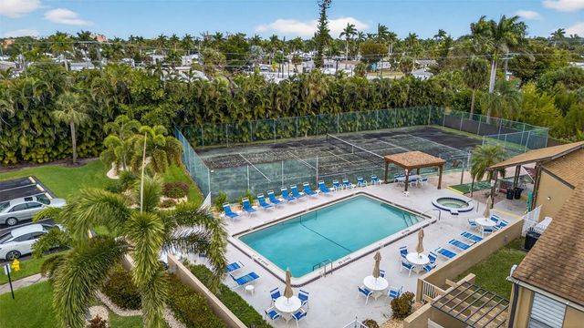 15770 WINDWARD WAY CIRCLE 2204, Fort Myers, FL 33908