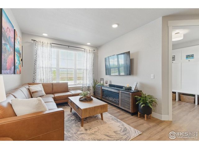 5076 Coolidge Ave, Loveland, CO 80538