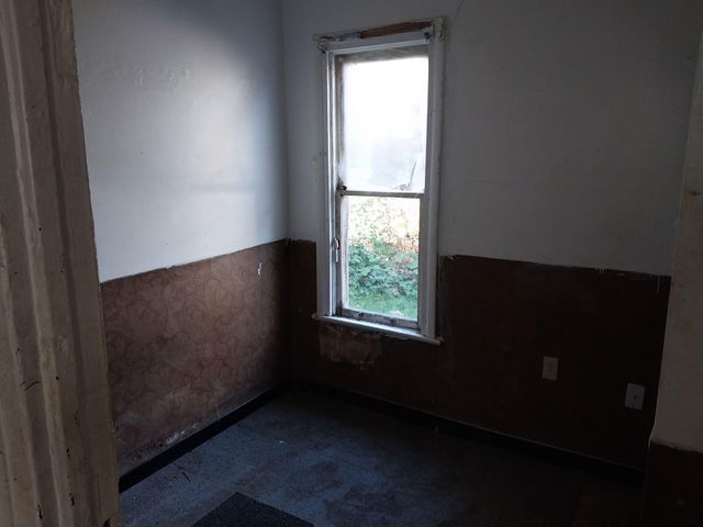 1810 Carroll Street, Saginaw, MI 48601
