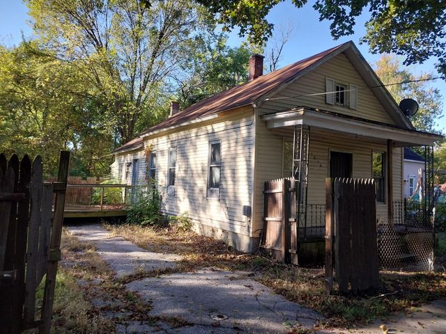 1810 Carroll Street, Saginaw, MI 48601