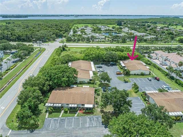 441 7th Place 441, Vero Beach, FL 32962