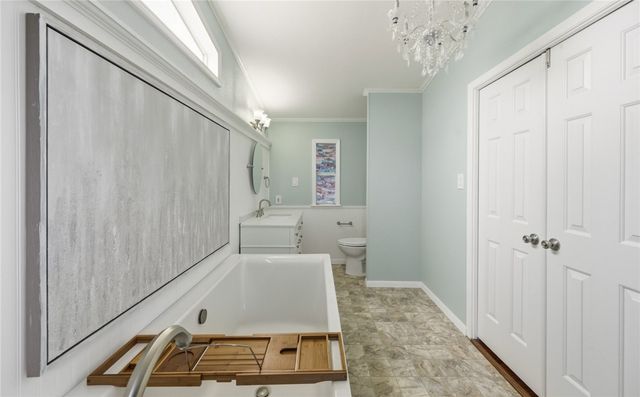 868 Fm 888, Mathis, TX 78368