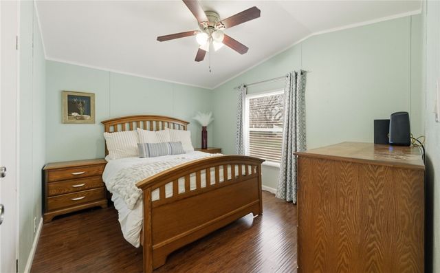 868 Fm 888, Mathis, TX 78368