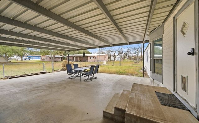 868 Fm 888, Mathis, TX 78368