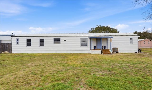 868 Fm 888, Mathis, TX 78368