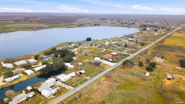 868 Fm 888, Mathis, TX 78368