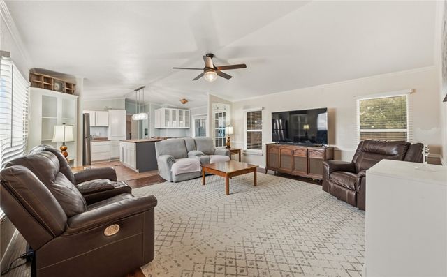 868 Fm 888, Mathis, TX 78368