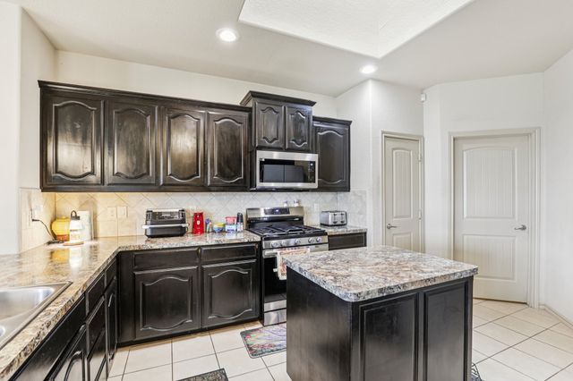 5913 Comanche Peak Drive, Fort Worth, TX 76179