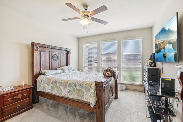 5913 Comanche Peak Drive, Fort Worth, TX 76179