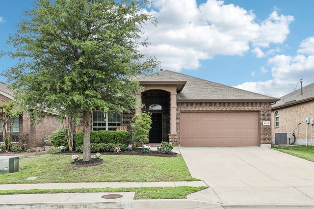 5913 Comanche Peak Drive, Fort Worth, TX 76179