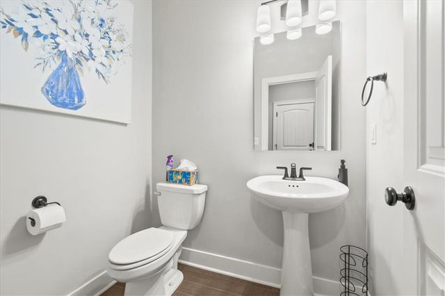 9020 SE 2nd Street, Blue Springs, MO 64064