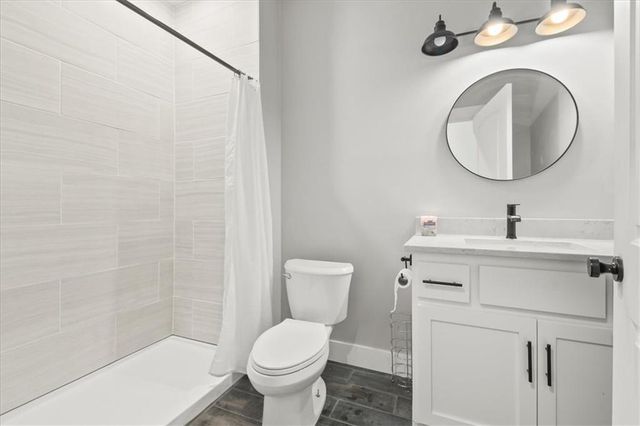 9020 SE 2nd Street, Blue Springs, MO 64064