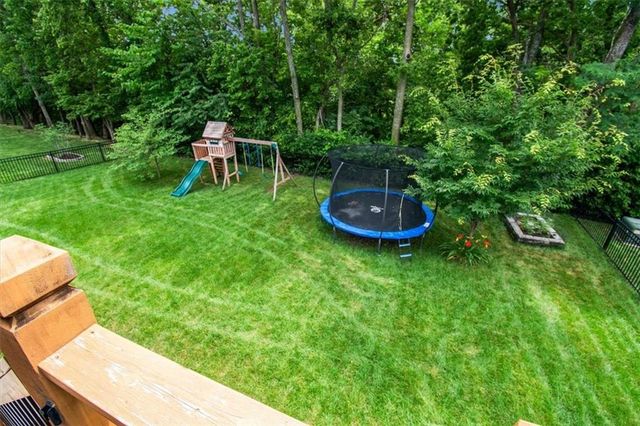 9020 SE 2nd Street, Blue Springs, MO 64064