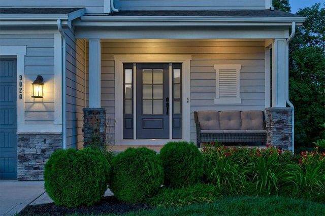 9020 SE 2nd Street, Blue Springs, MO 64064