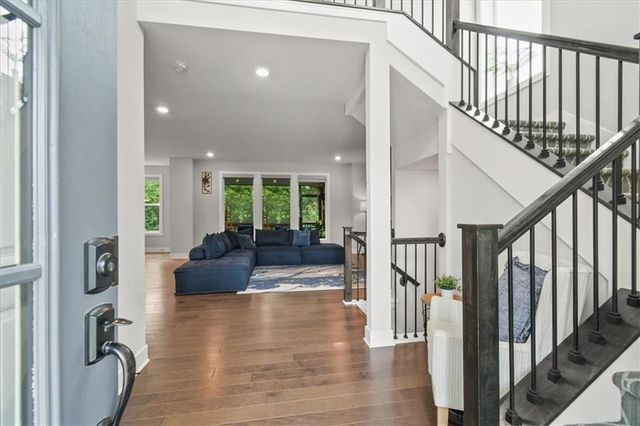 9020 SE 2nd Street, Blue Springs, MO 64064