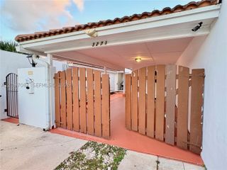 3271 Coral Springs Dr 2, Coral Springs, FL 33065