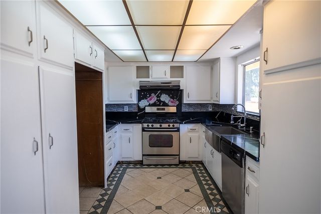 1401 Carob, Montebello, CA 90640