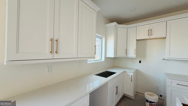 8060 Nevo Road, Hiram, GA 30141