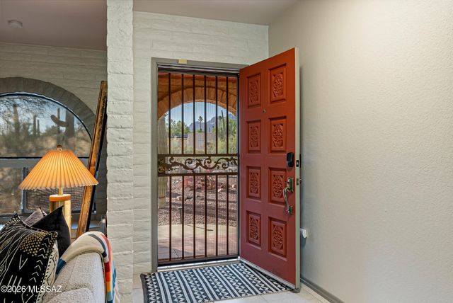 6532 N Burro Creek Place, Tucson, AZ 85718