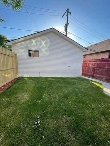 1638 N Hamlin Avenue, Chicago, IL 60647