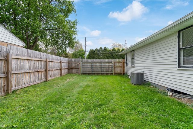 914 Jacoby Road, Akron, OH 44321