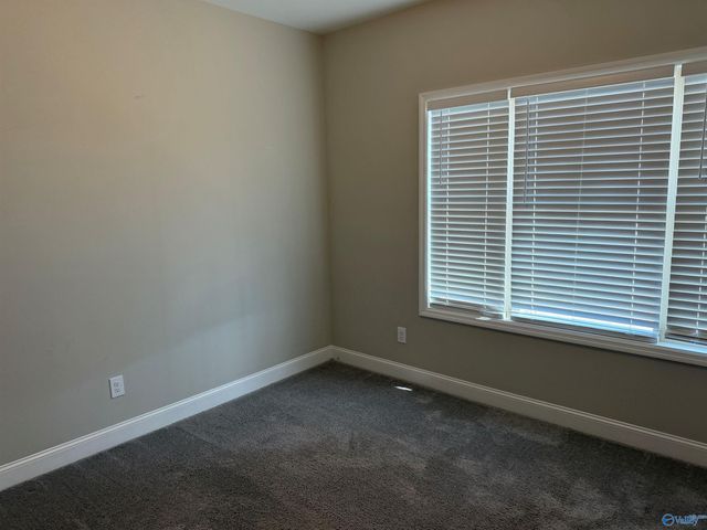 425 Ronnie Drive, Hartselle, AL 35640