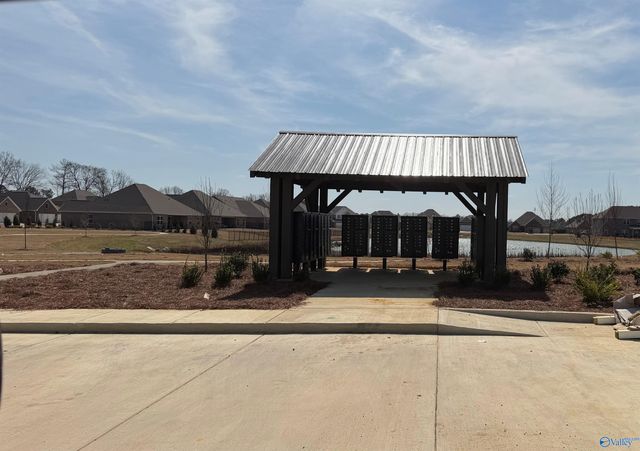 425 Ronnie Drive, Hartselle, AL 35640