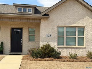 425 Ronnie Drive, Hartselle, AL 35640