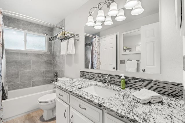 816 Voris Avenue, Ashland, OR 97520