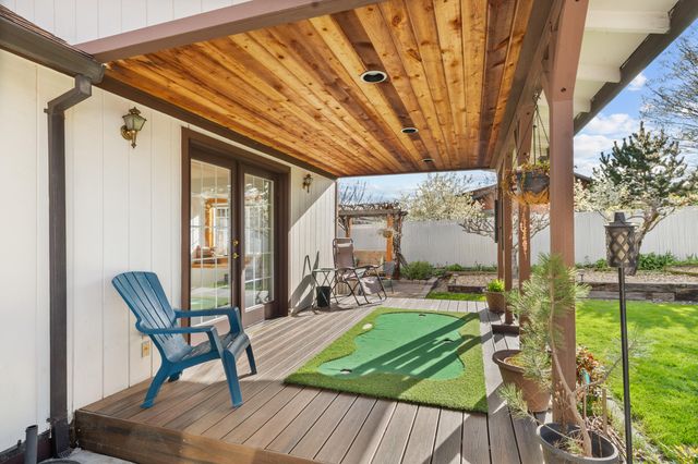 816 Voris Avenue, Ashland, OR 97520