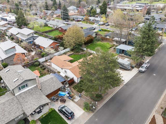 816 Voris Avenue, Ashland, OR 97520