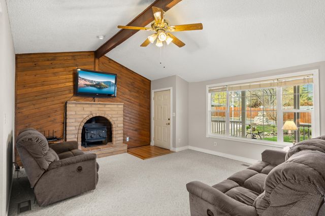 816 Voris Avenue, Ashland, OR 97520